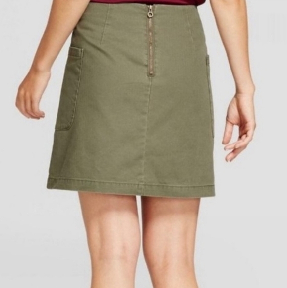 A New Day Green Skirt 12 - Picture 2 of 6